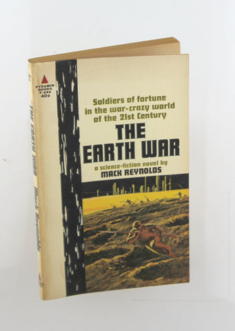 The Earth War (Pyramid SF, F-886), by Mack Reynolds  